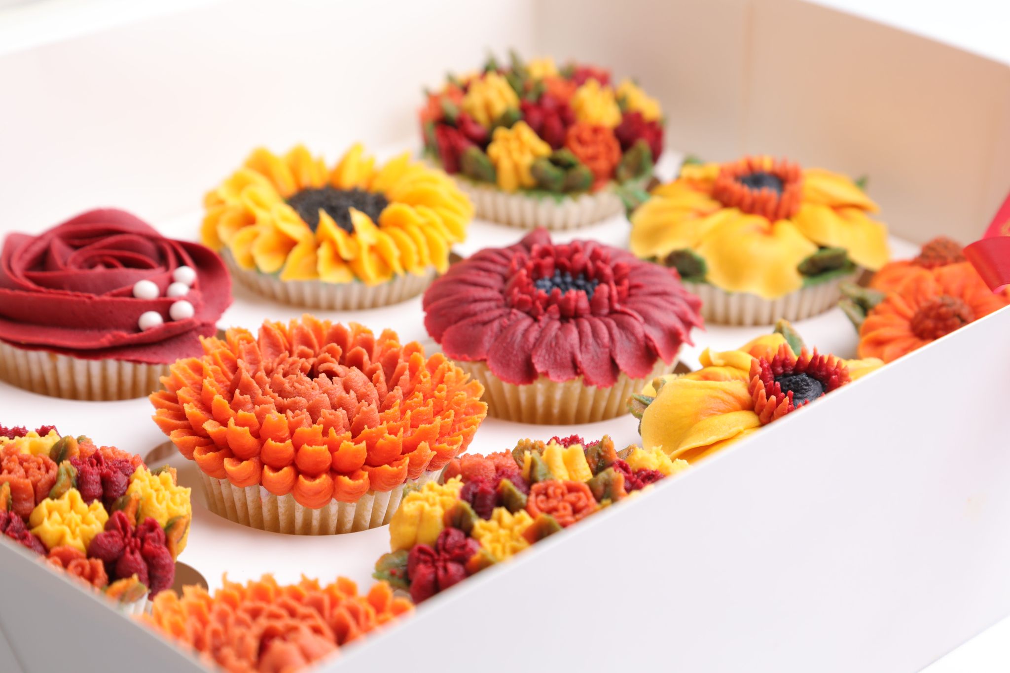 Small Box Fall  Floral Cupcakes