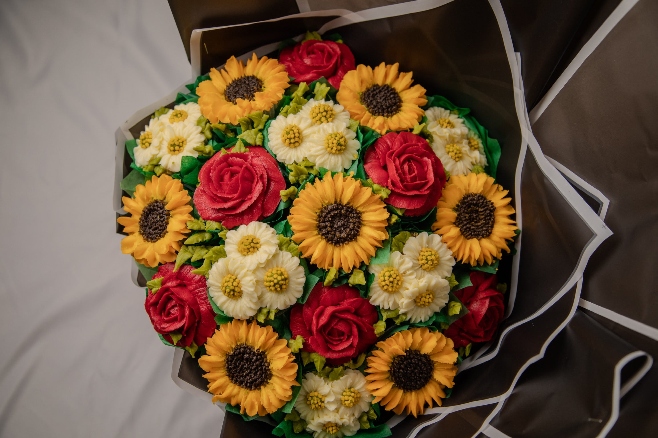 Love & Sunshine Cupcake Bouquet