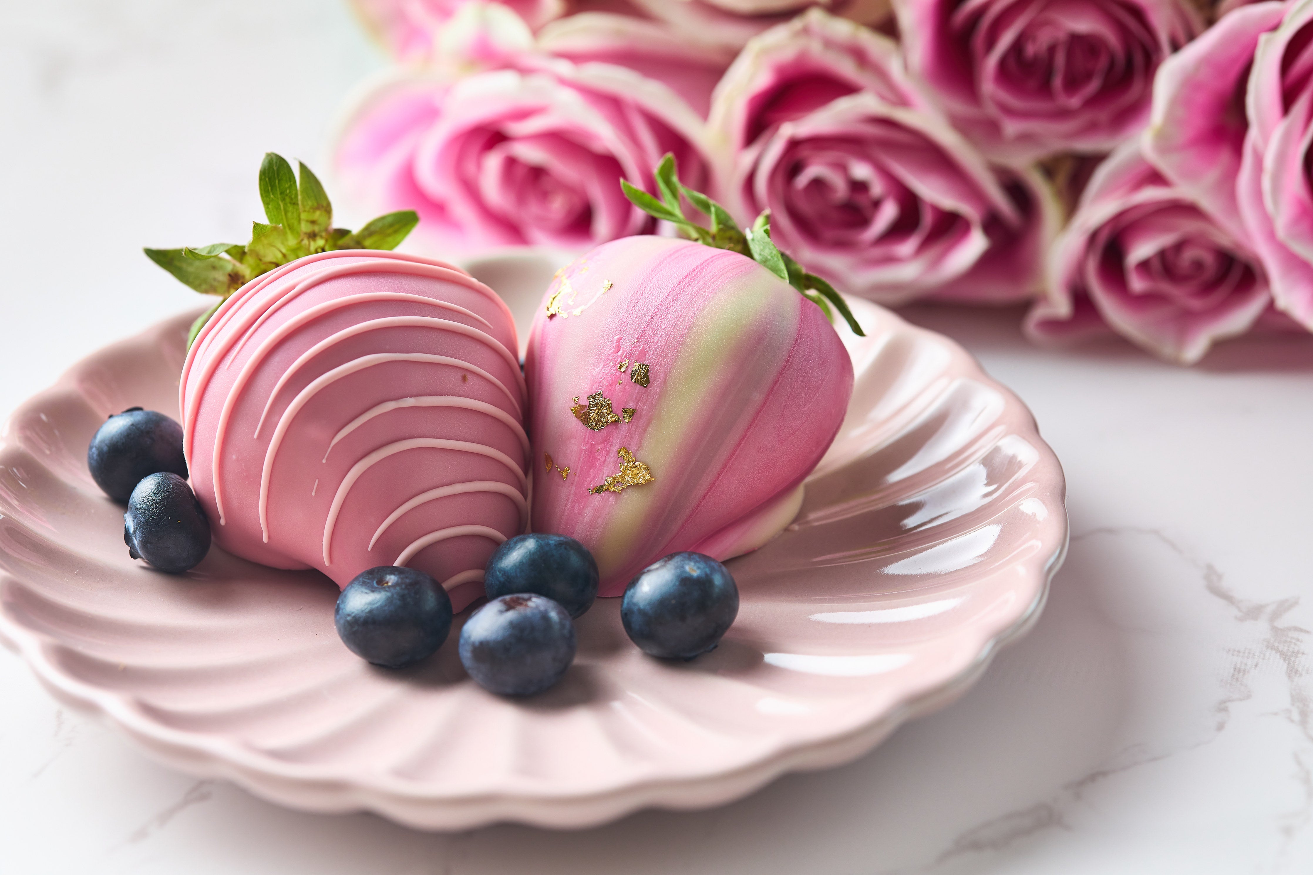 Marble Chocolate Coated Strawberries